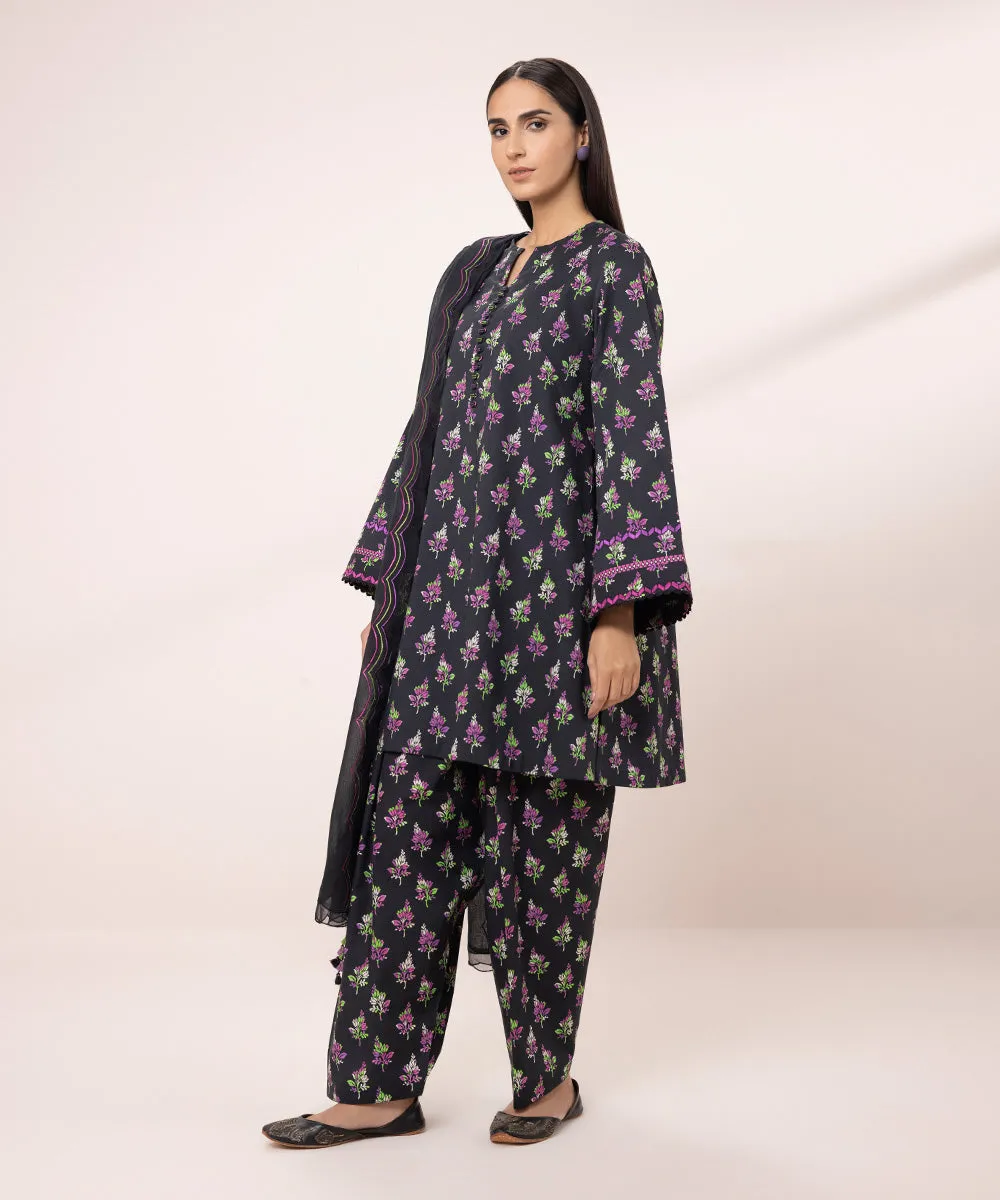 3 Piece - Embroidered Lawn Suit