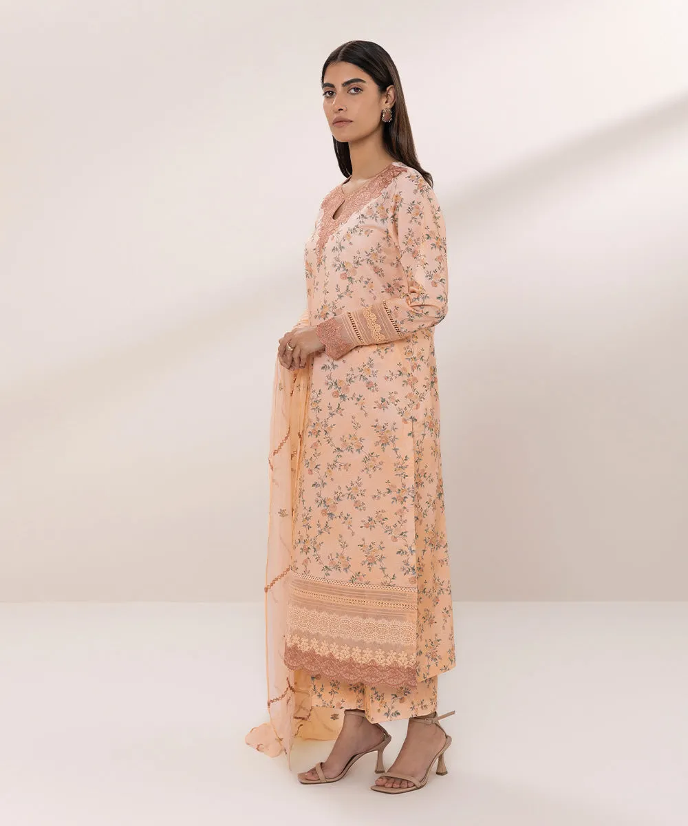 3 Piece - Embroidered Lawn Suit