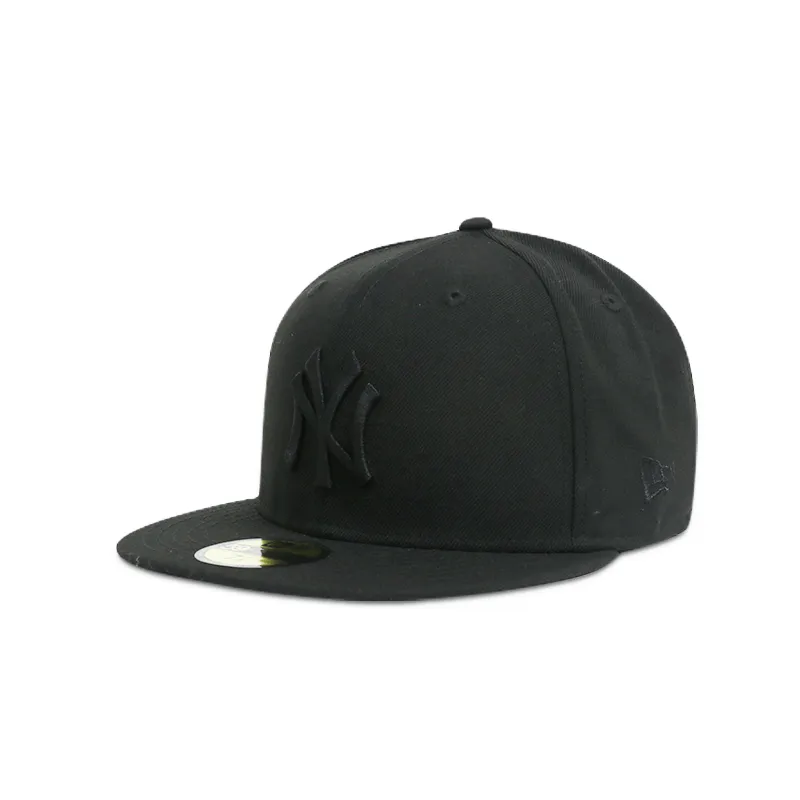 [70293235] New York Yankees Black Men's Fitted Hats