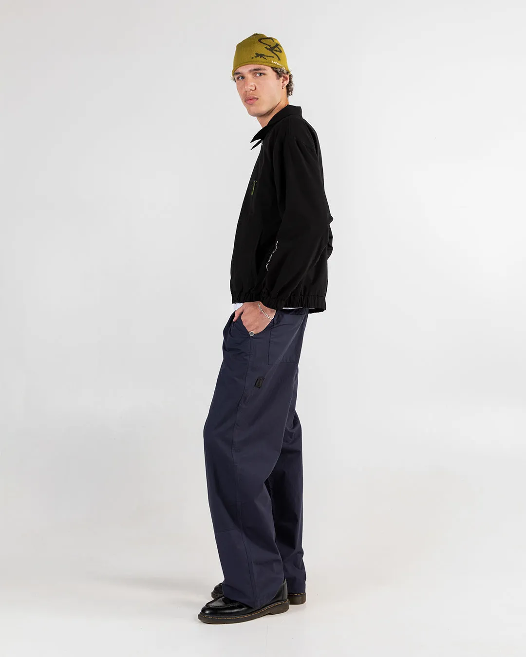 Stylish Navy Canvas Pleated Pants for Women – Comfortable and Trendy