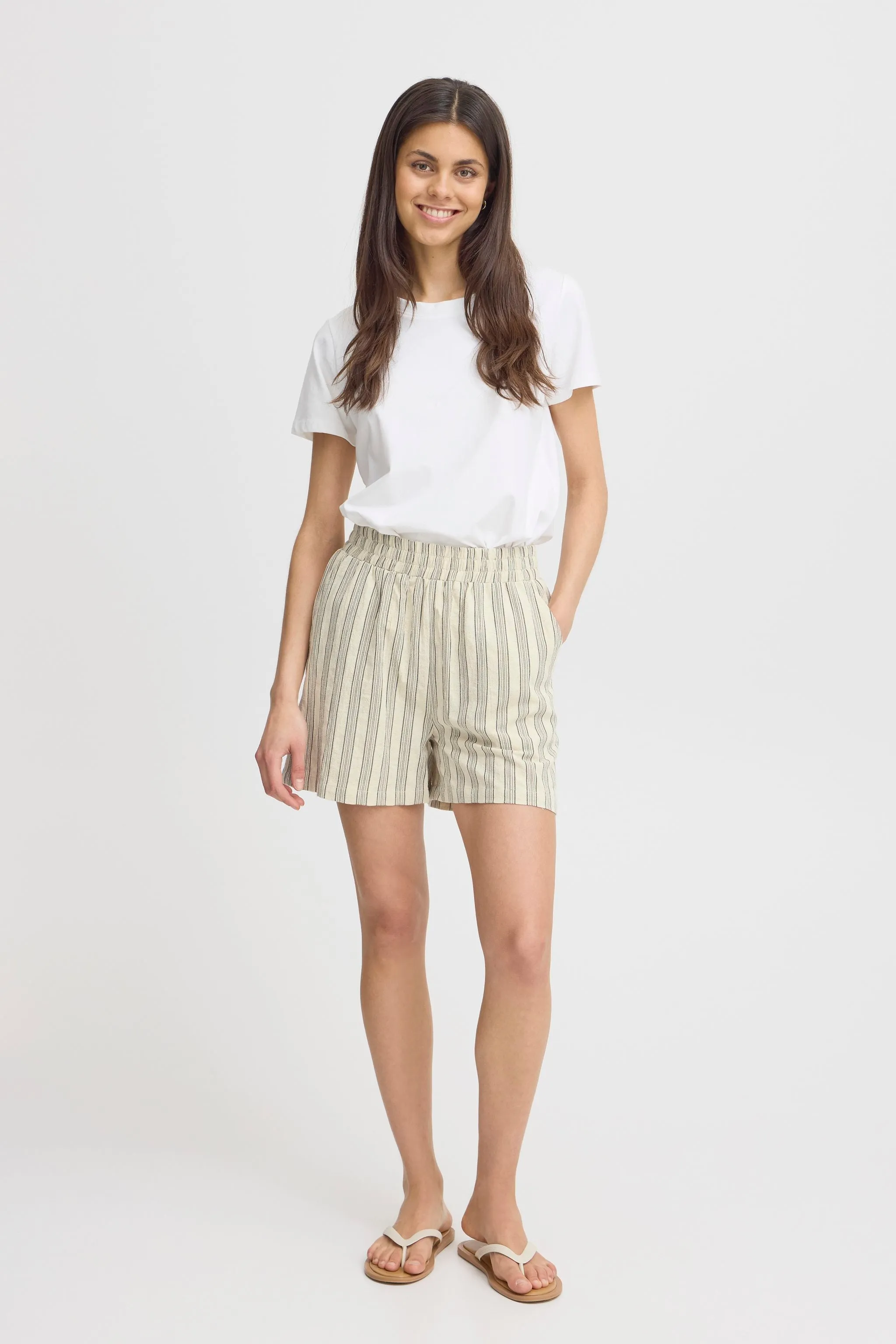 Cotta Shorts - Arctic Wolf