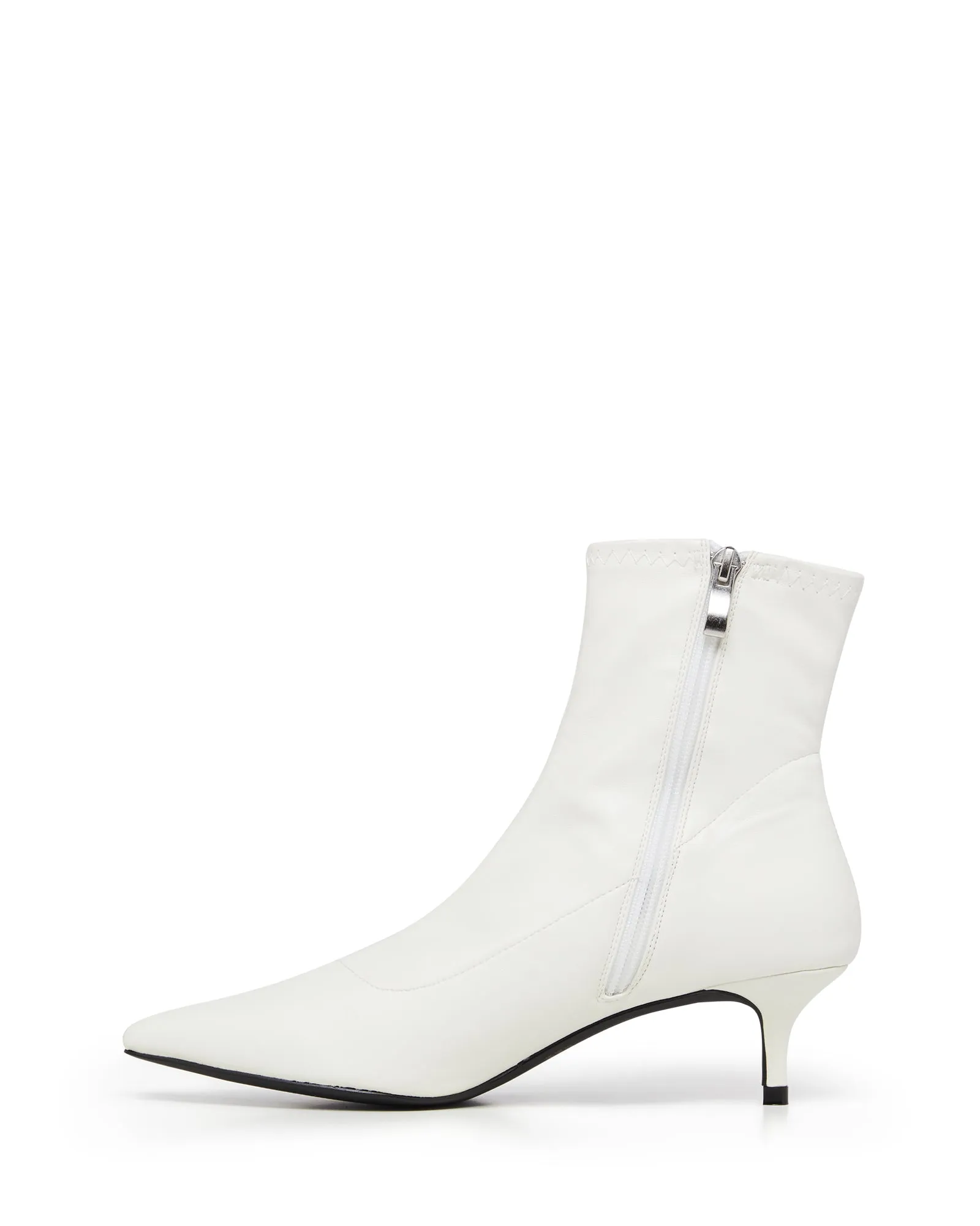 Crescent Boot White