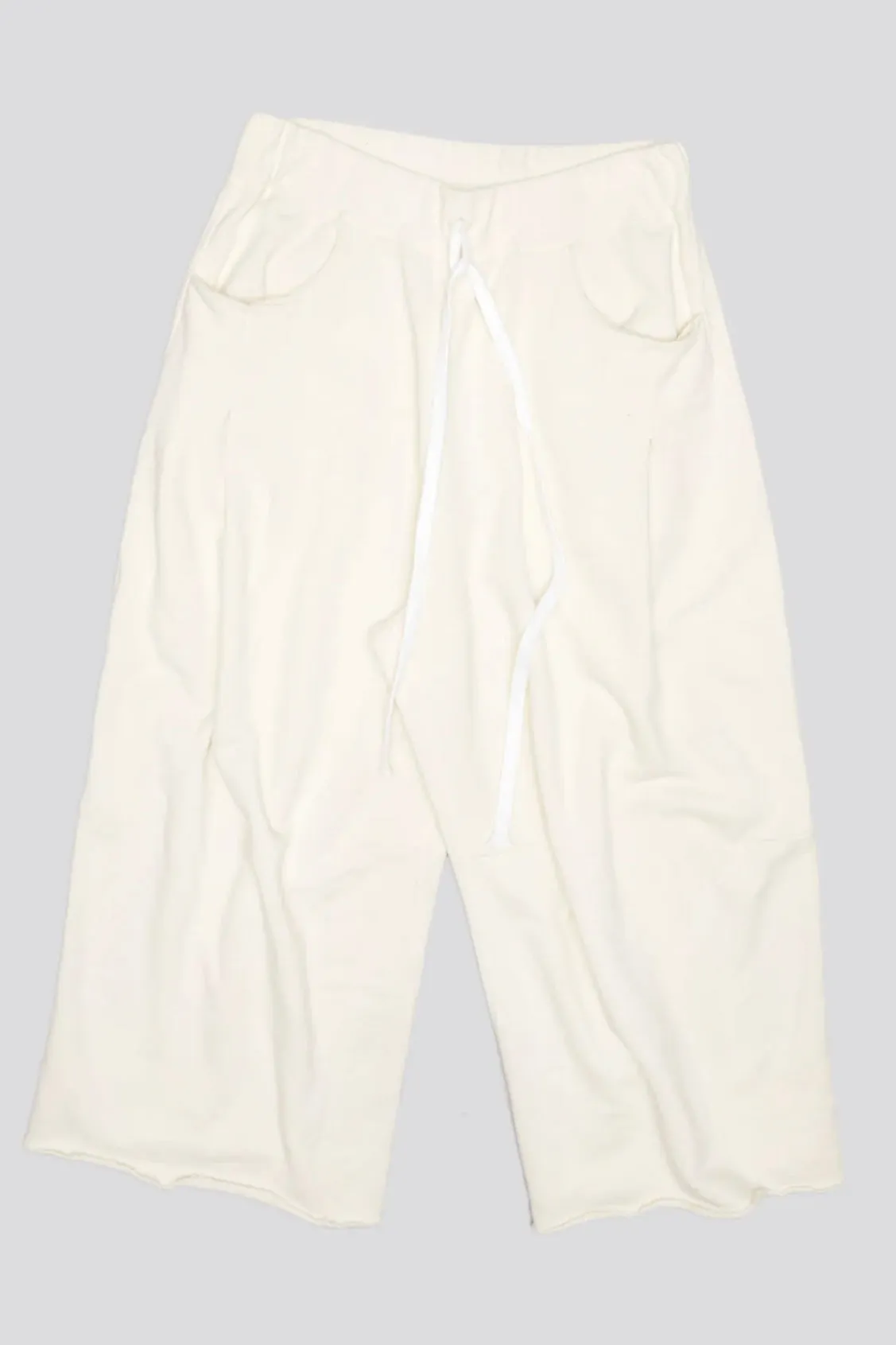 CROPPED PLEATED SWEATPANT