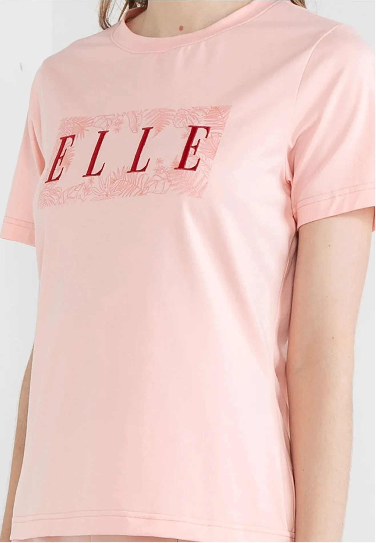 ELLE Leisure Floral Logo Graphic Tee