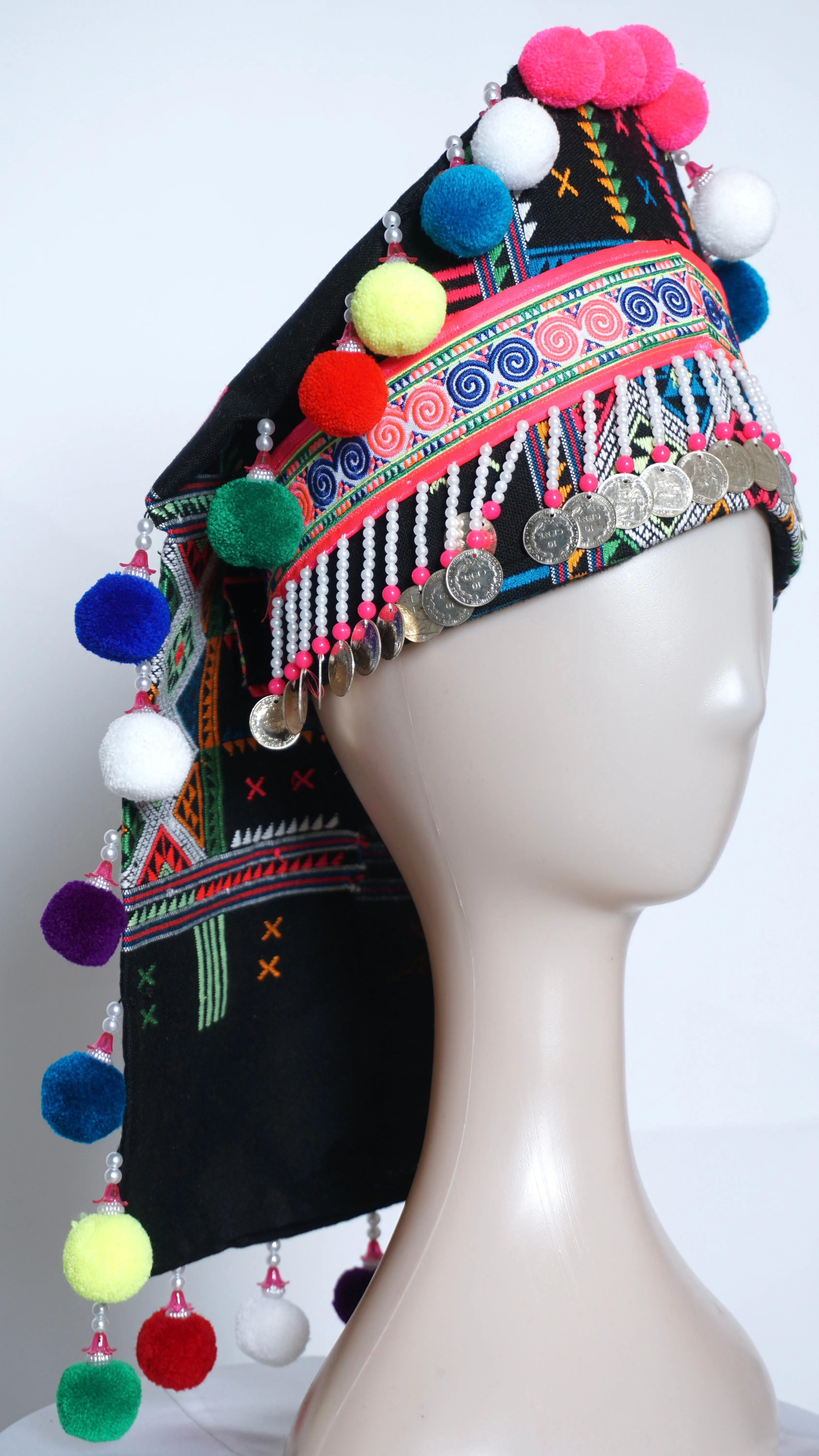 *Hmong Txaij Hat (23"-24")