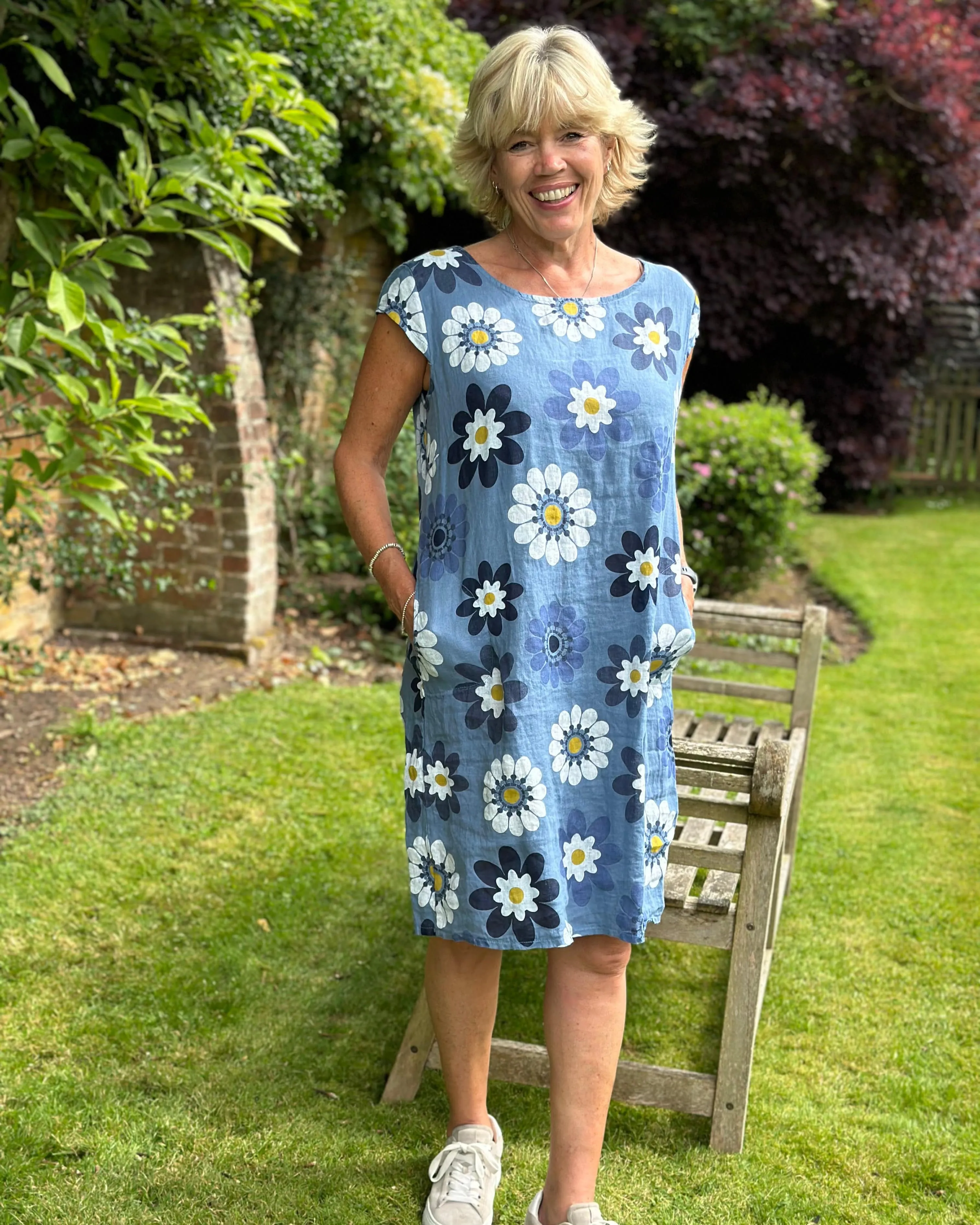 Large Flower Linen Dress - Denim